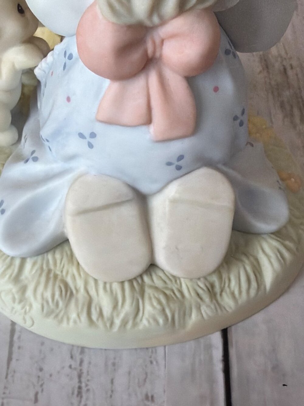 Precious Moments #103176 Rose in My Bouquet 2002 Ltd Ed 1831/7500 Girl Cat - Picture 12 of 14